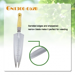 Garden Knife with Serrated Blade